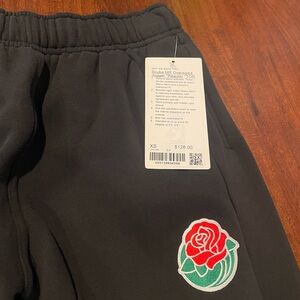 Lululemon x Rose Bowl limited edition Scuba Oversized Joggers. NWT Size XS